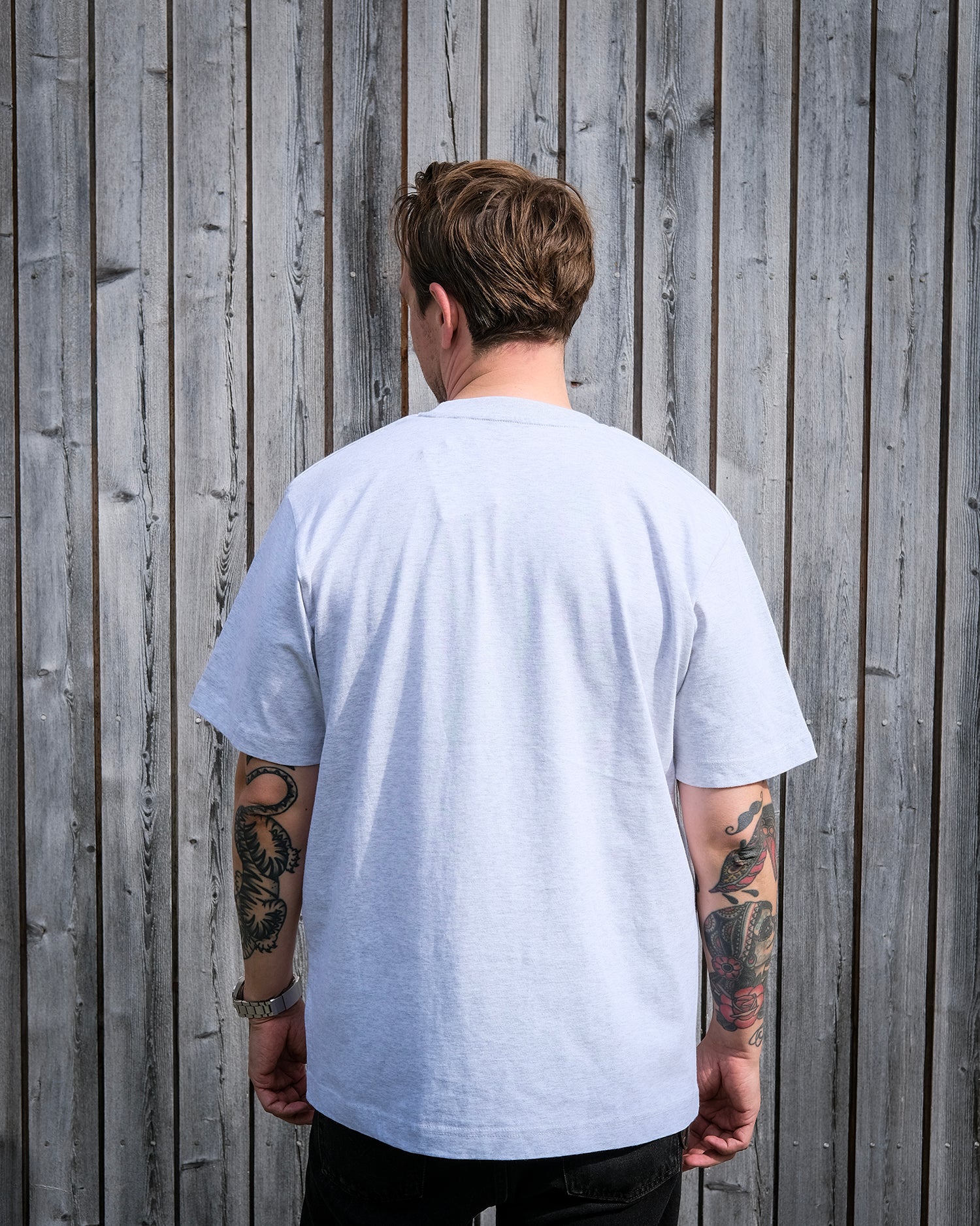 T-shirt grey